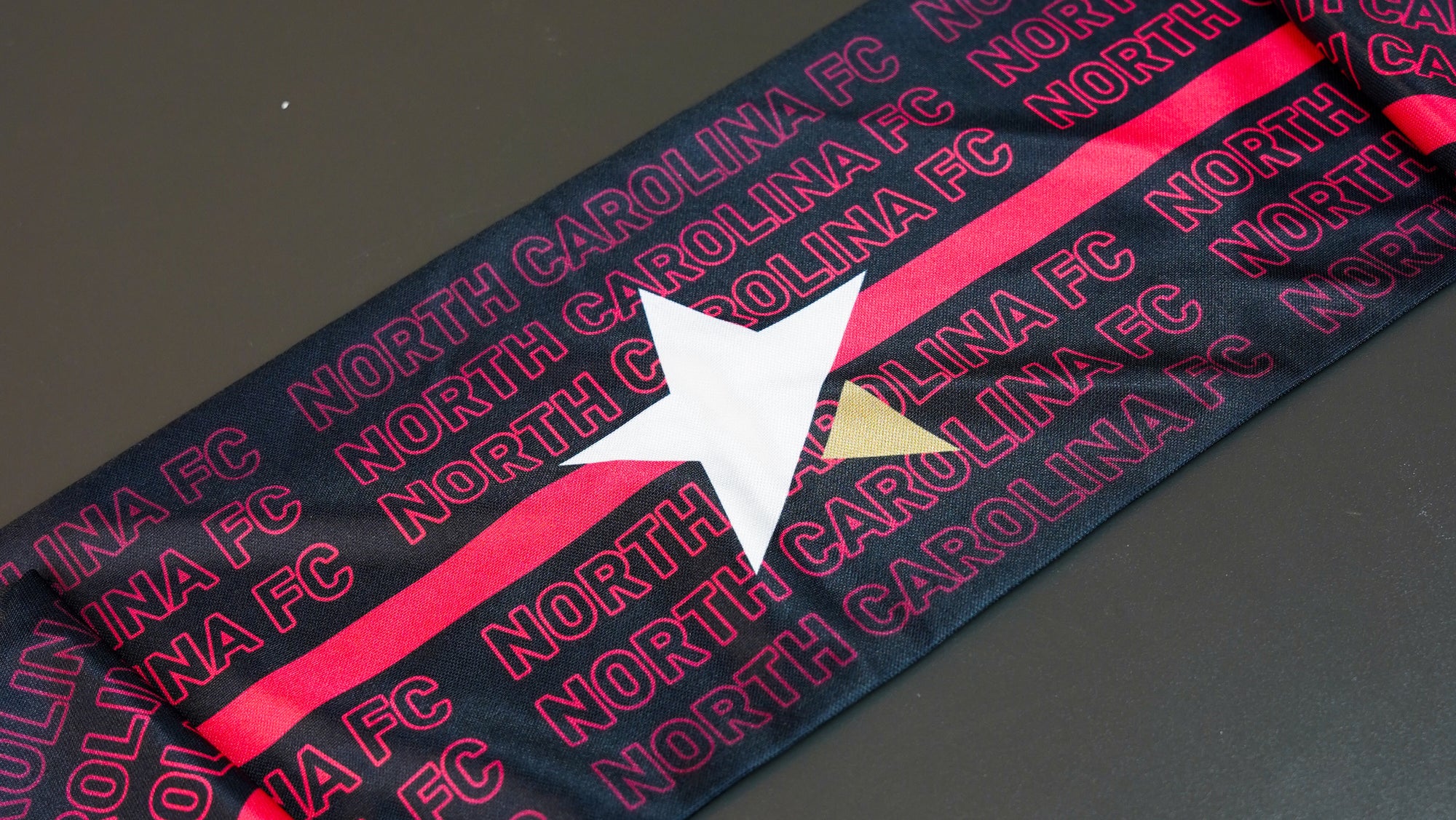 NCFC Repeating Gradient Sleekprint Scarf